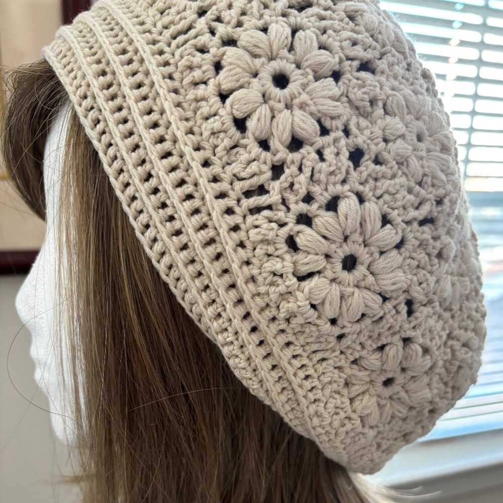 Crochet Parisian Style Knit Hat in Cream